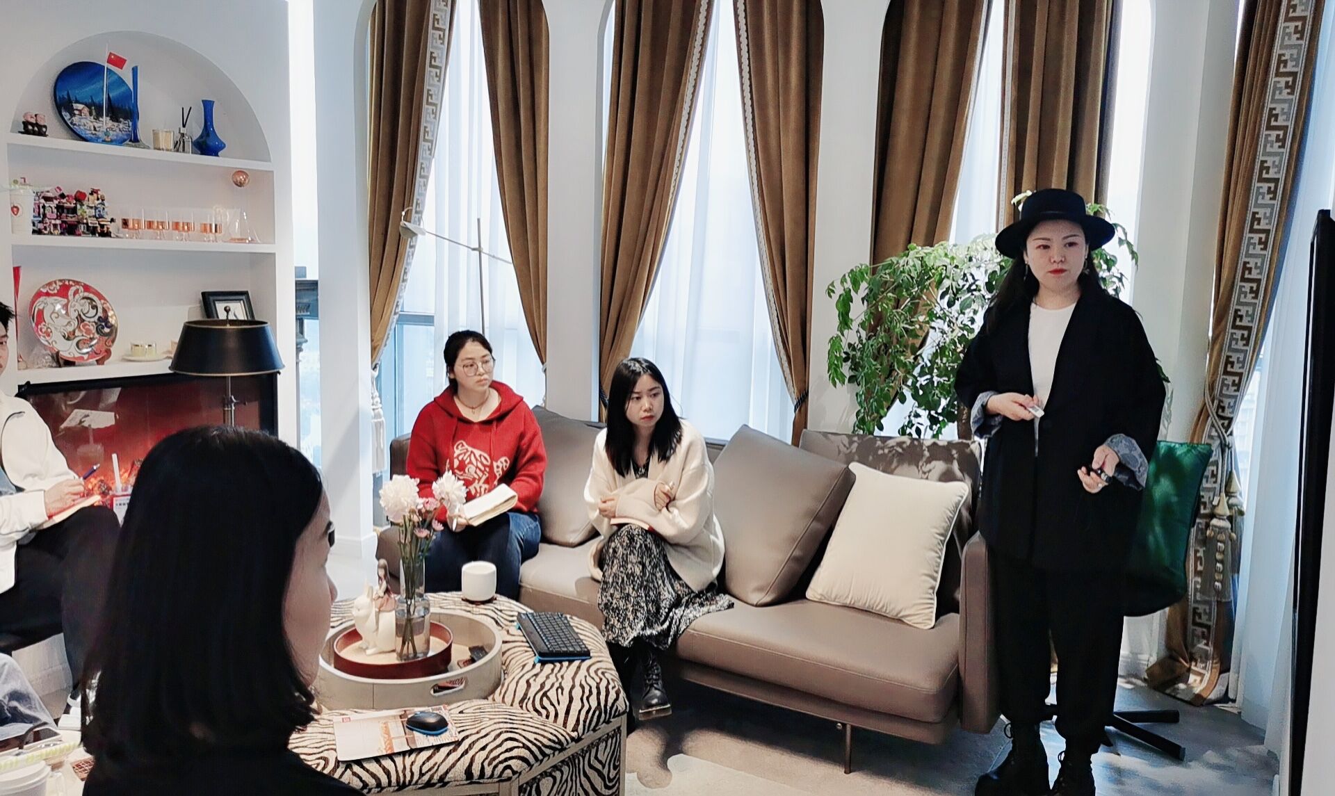 DB视讯十堂课|光的语言